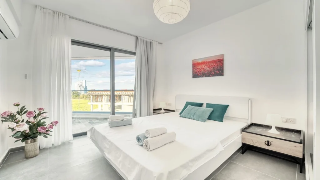 1 BR çatı katı